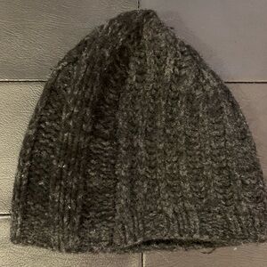 Vintage UGG Black Lambswool Beanie